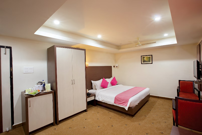 1 x DELUXE ROOM